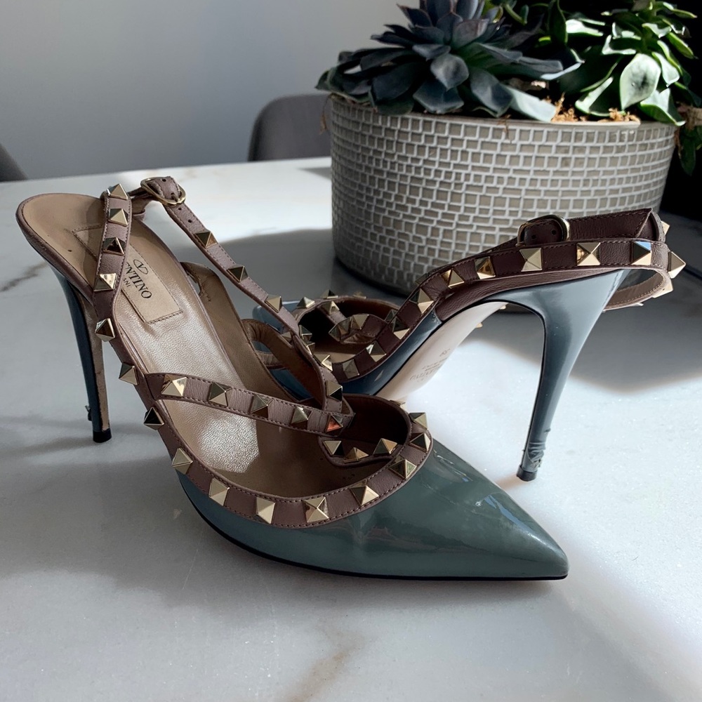 Valentino Rockstud Heels 39